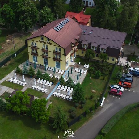 Hotel Dobsi Базна Экстерьер фото